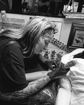 Samara Dawn at work at Satori Tattoo